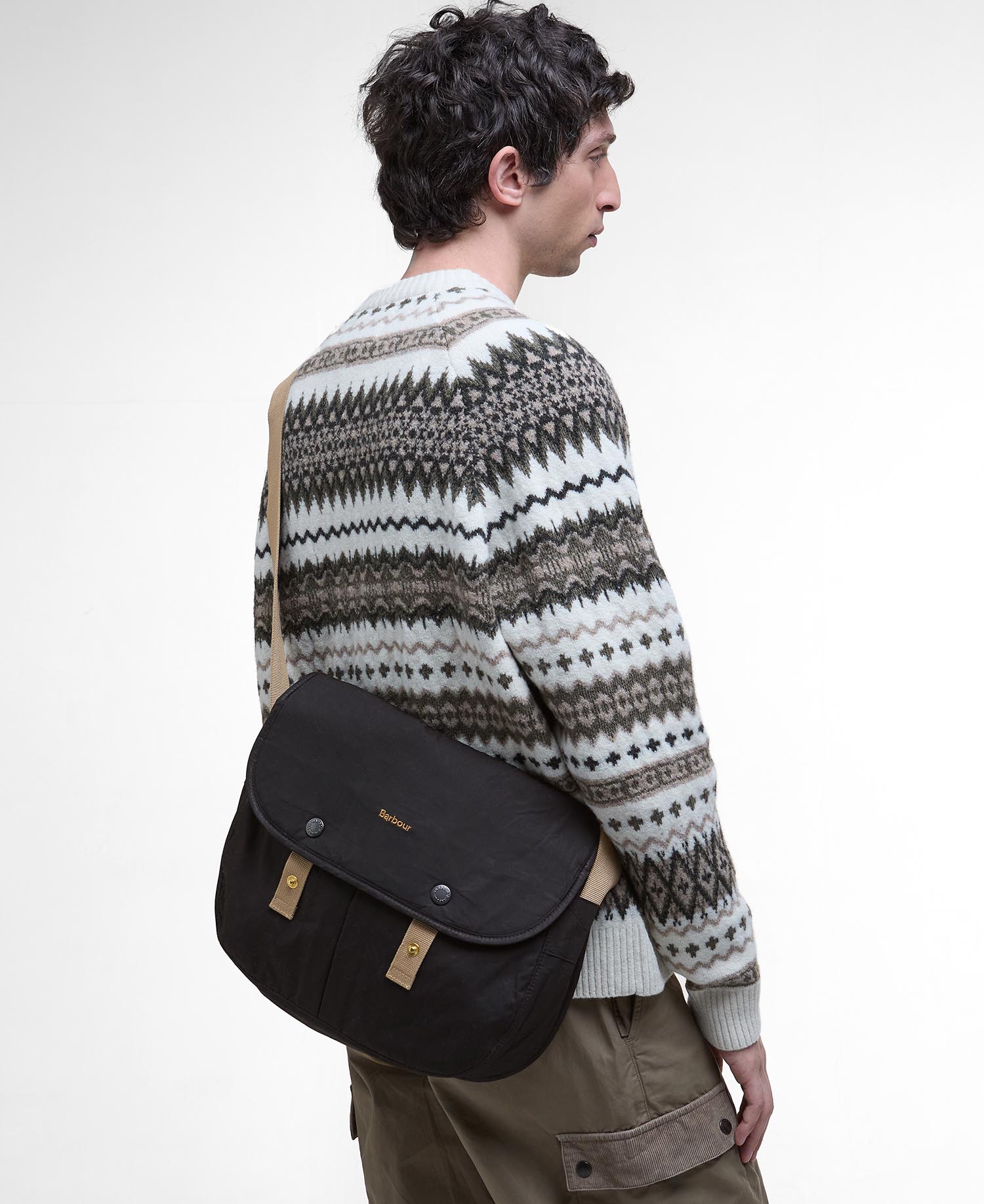 Transport Riever Crossbody Bag