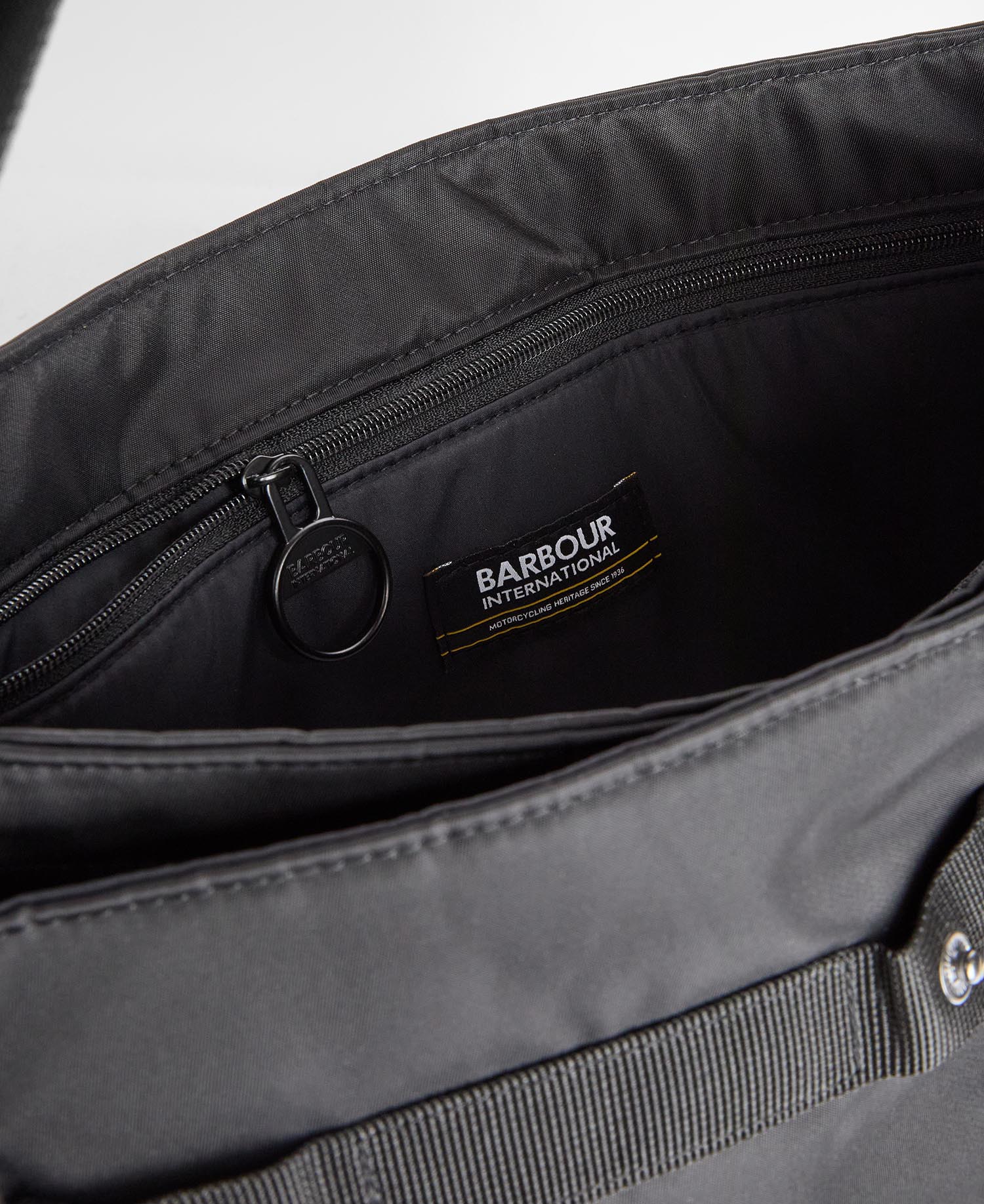 Daleson Messenger Crossbody Bag Black